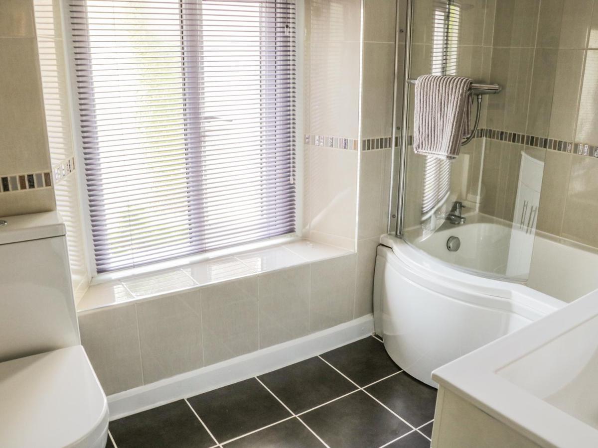 8 Stonegate, Lancaster Villa Bentham Bagian luar foto